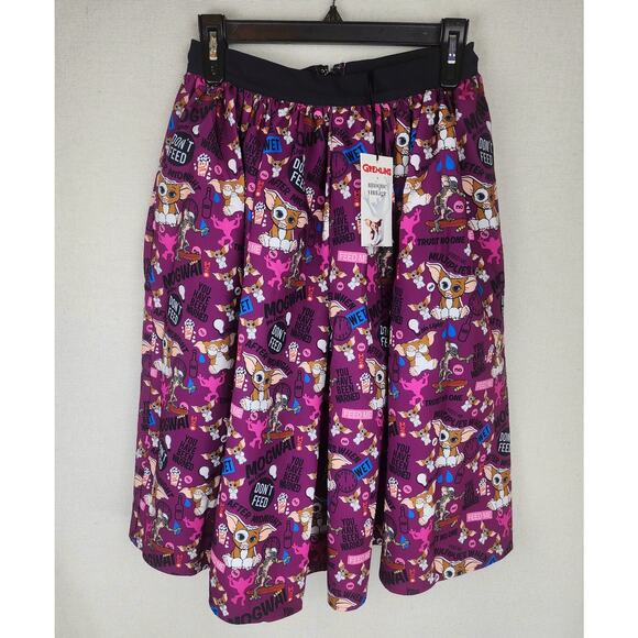 Unique Vintage Skirt Womens 4 Gremlins Movie Mogwai Gizmo Fun Corpcore Swing - Picture 2 of 11